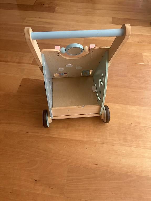 Véhicules pour enfants: Lauflernwagen – D'occasion à Büttikon AG par hud_ppw9 1