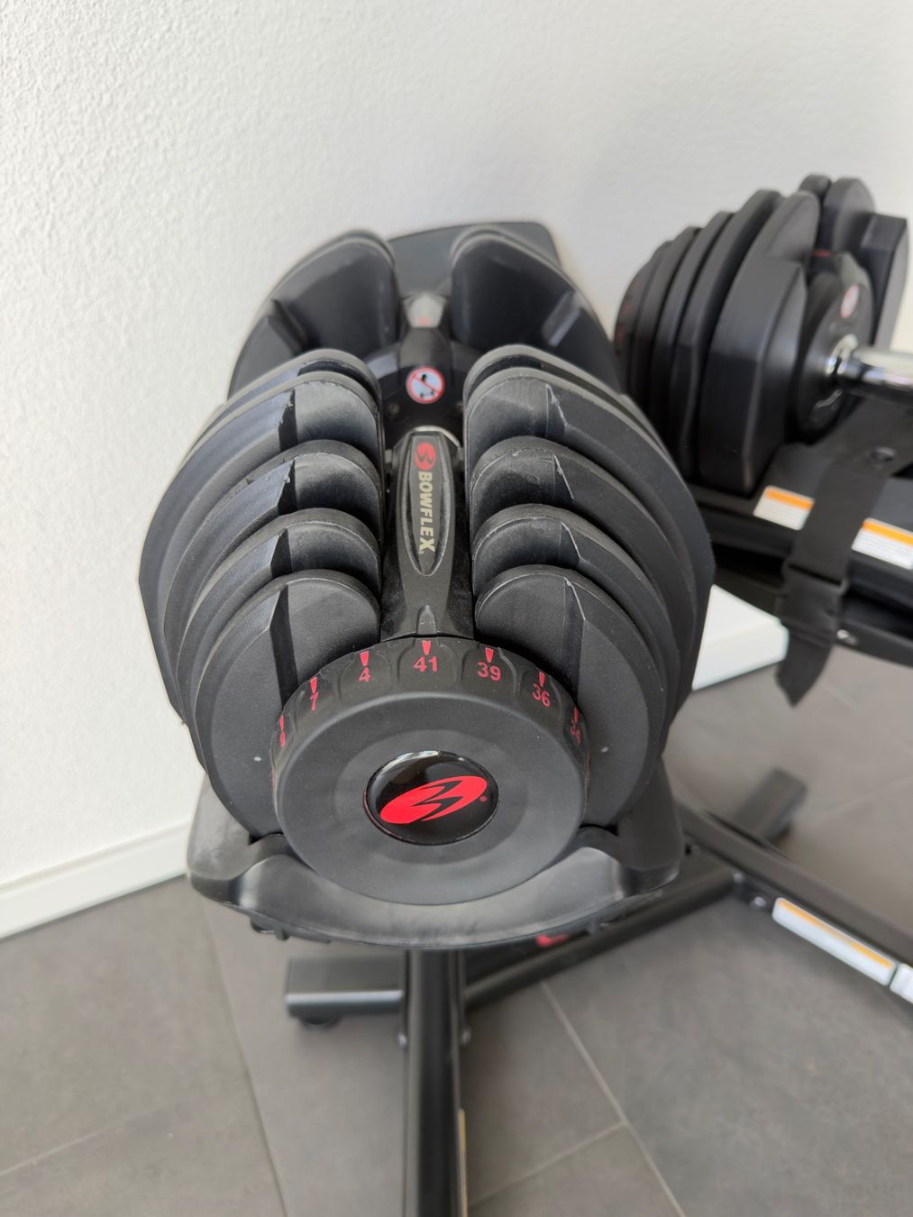 Bowflex Manubri & Pesi: 2x Bowflex 1090i inkl Ständer - 42KG Version – Usato da Niederglatt ZH venduto da Expatriate 5