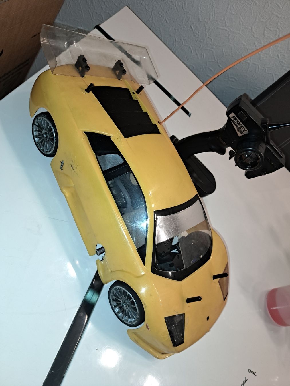 Kyosho Modellismo RC: Rc auto modellismo Kyosho Benzina – Usato da Emmenbrücke venduto da Qalku.live.it