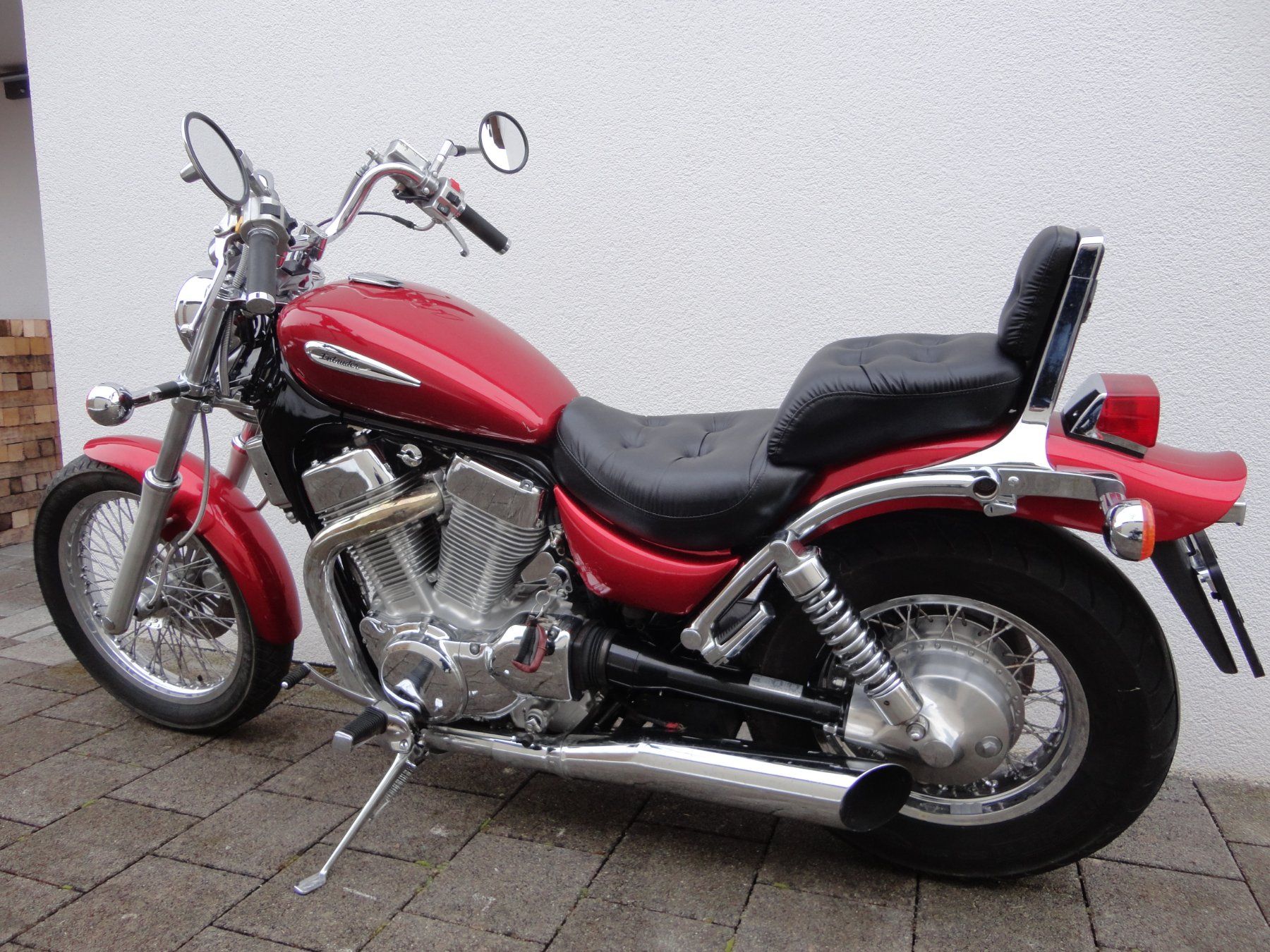 Suzuki Chopper: Suzuki Intruder 1400 21kW – Gebraucht aus Brittnau von Tulile 1