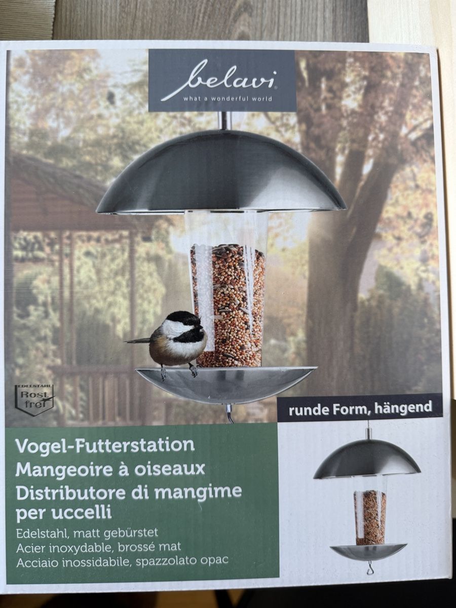 Casette per uccelli: Vogelhaus mit Futterstation & 2.5kg Vogelfutter gemischt – Nuovo (secondo la descrizione) da Köniz venduto da Cdking93 3