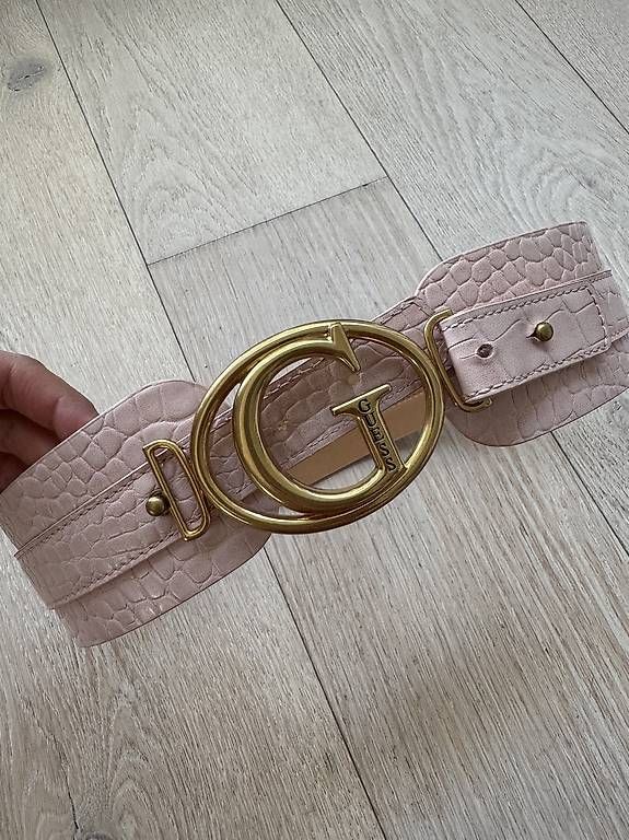 Guess Gürtel: Gürtel Guess – Gebraucht aus Wettswil von vic_5v82