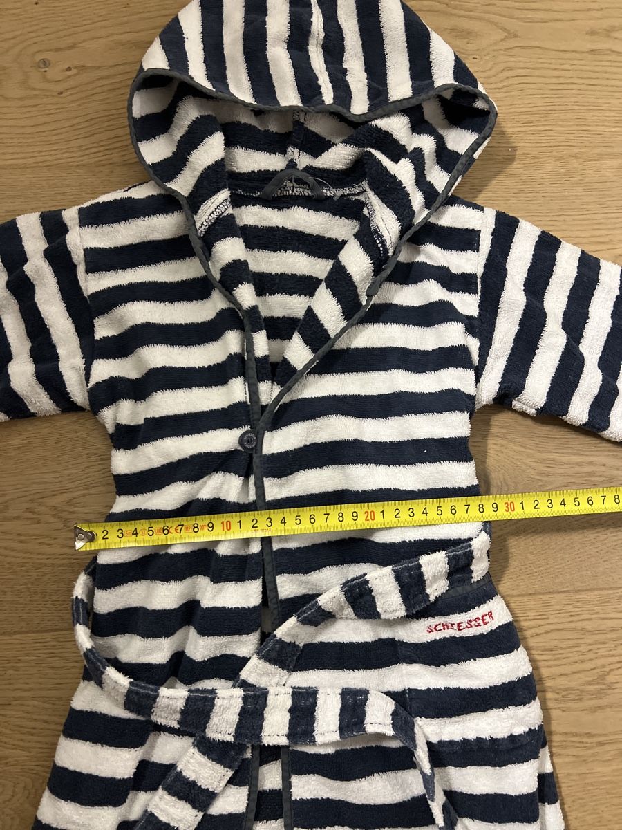 Schiesser Accappatoi: Schiesser Bademantel Gr. 92/98 Kinder – Usato da Oensingen venduto da katepe 2