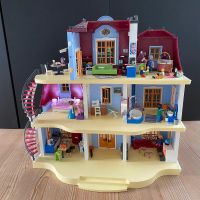 Playmobil 'Mein grosses Puppenhaus' mit allem Zubehör