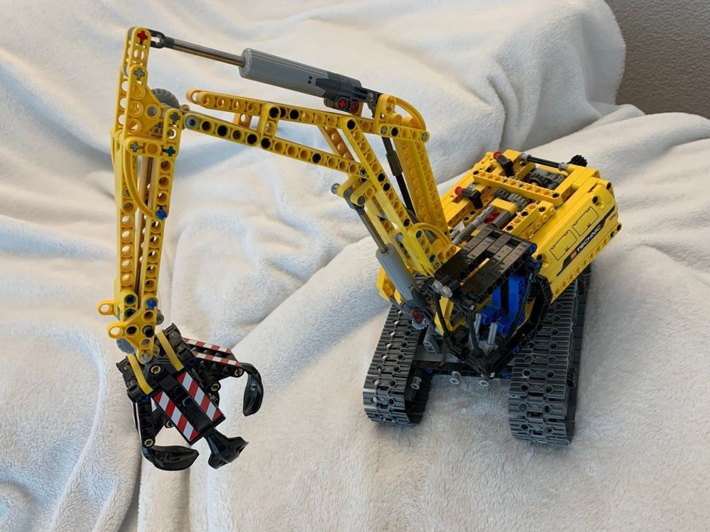 Lego Technic Raupenbagger 42006 Komplett | Kaufen Auf Ricardo