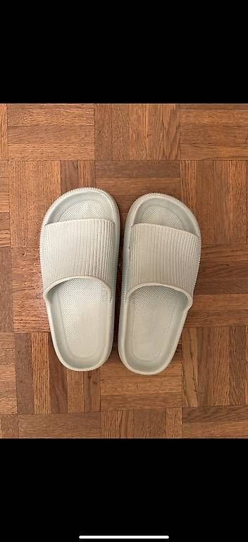 Scarpe per ragazzi: Pummys Sommerschuhe Grösse 34 – Usato da Chur venduto da LeyDi.Lela