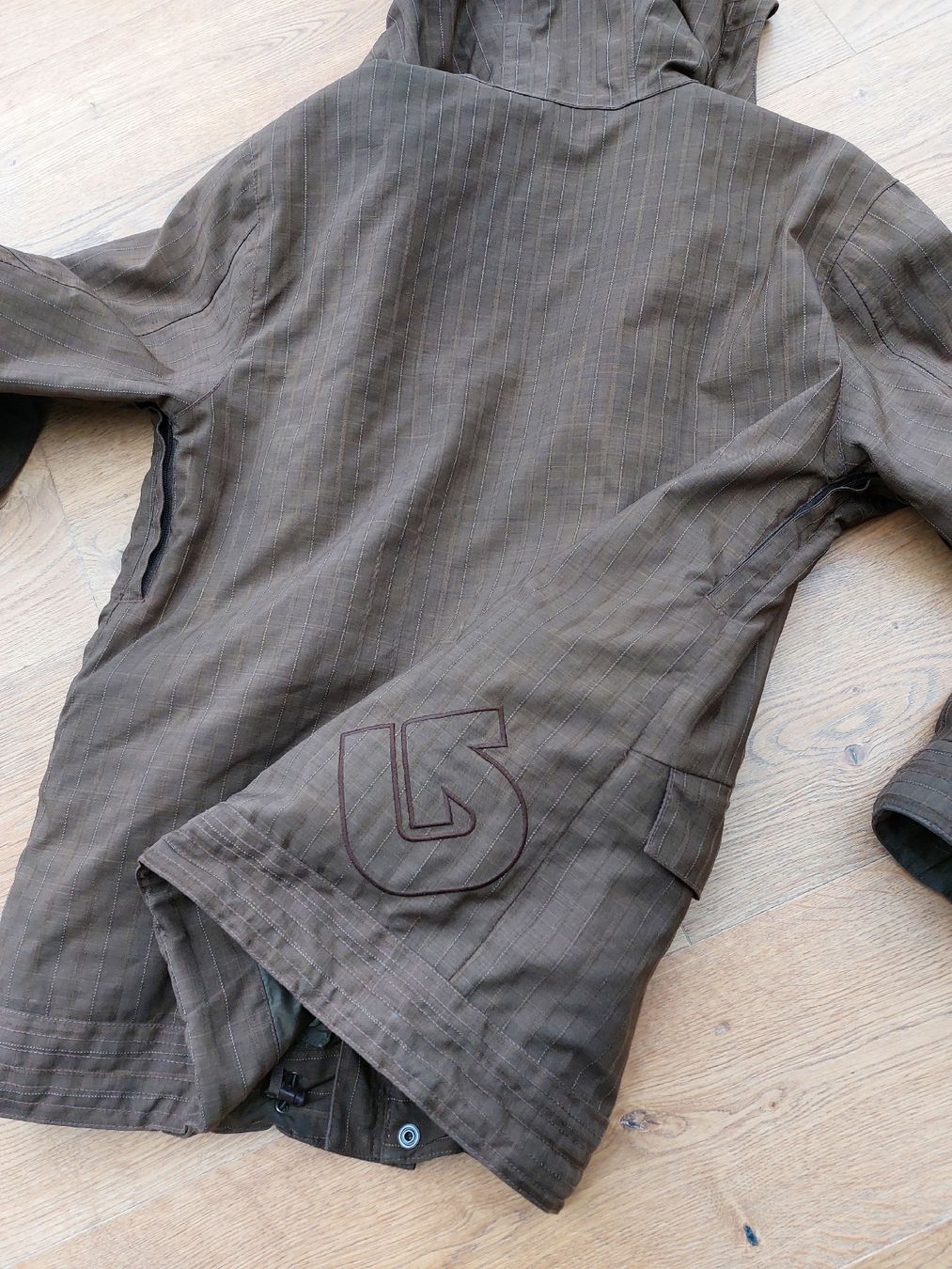 Burton Giacche: Snowboard jacke – Usato da Abtwil SG venduto da brigittep 4