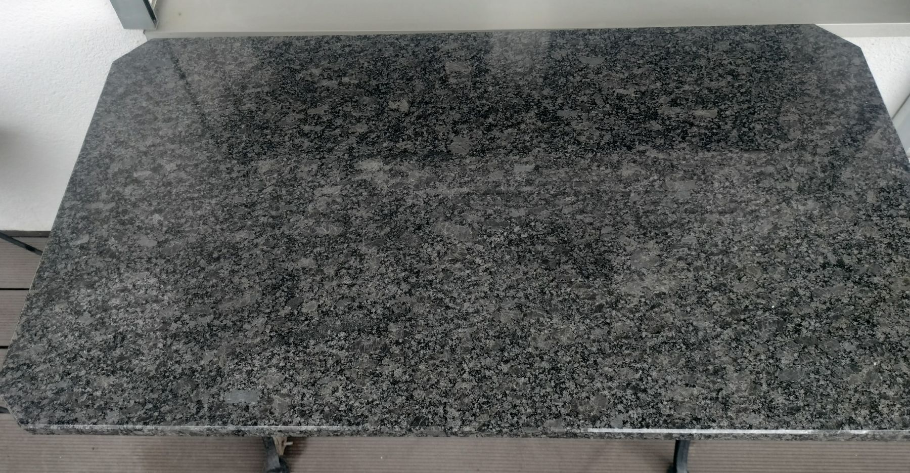Tavoli: Granit Tisch Platte, ideal für Balkon Tisch oder Garten. – Usato da Basel venduto da baselboy01 2