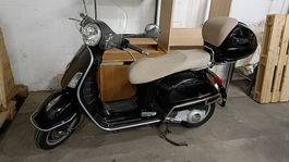 Ich verkaufe ein vespa gts 250 ie