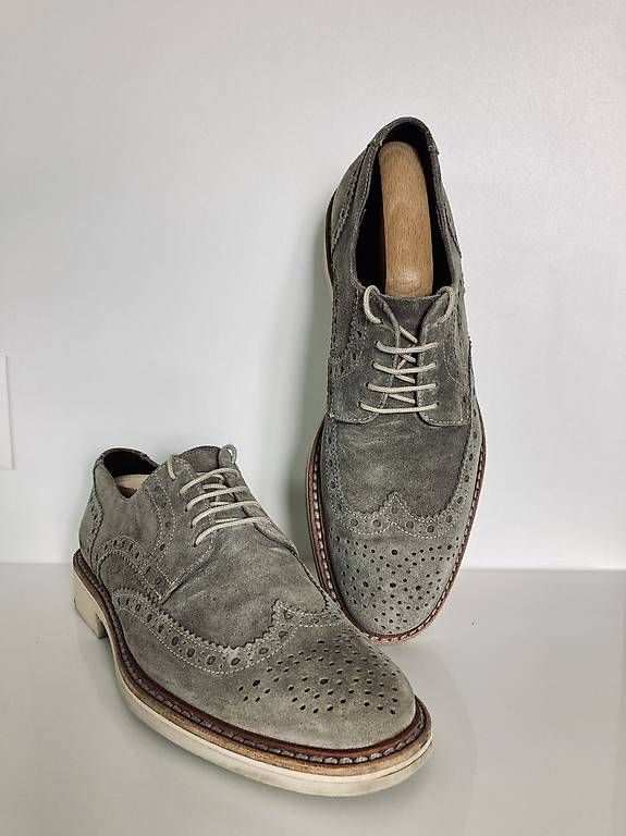 Scarpe da uomo: Edle Wildleder Herrenschnürer Gr. 42 – Usato da Thun venduto da Fuesu1812