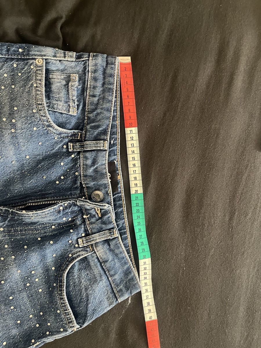 Kleiderpakete: Jeans mit Strasssteinen + glitzernde Top – Neu (gemäss Beschreibung) aus Olten von sae_82z2 3