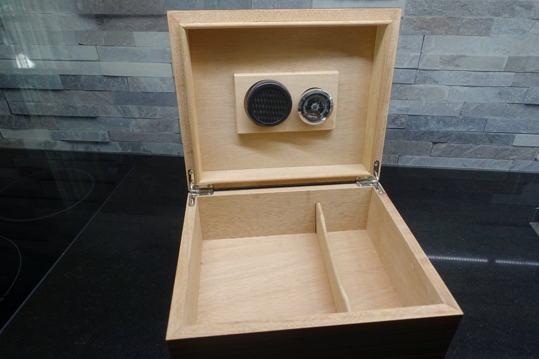 Humidor per sigari: Humidor – Usato da Belp venduto da Mazarron58 1