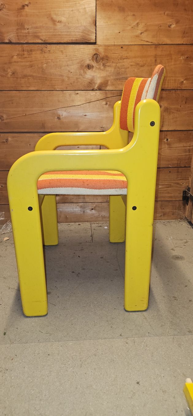 Sedie: Finnisches Designe. 5 Stühle pro Stuhl CHF 80.00 – Usato da Luzern venduto da TausendD 1