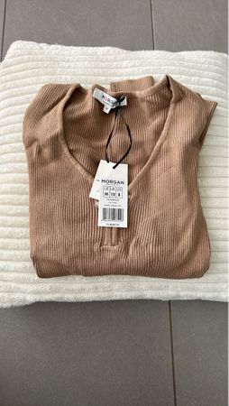Neues Morgan Top, Rippstrick, Grösse M, Camel Farbe