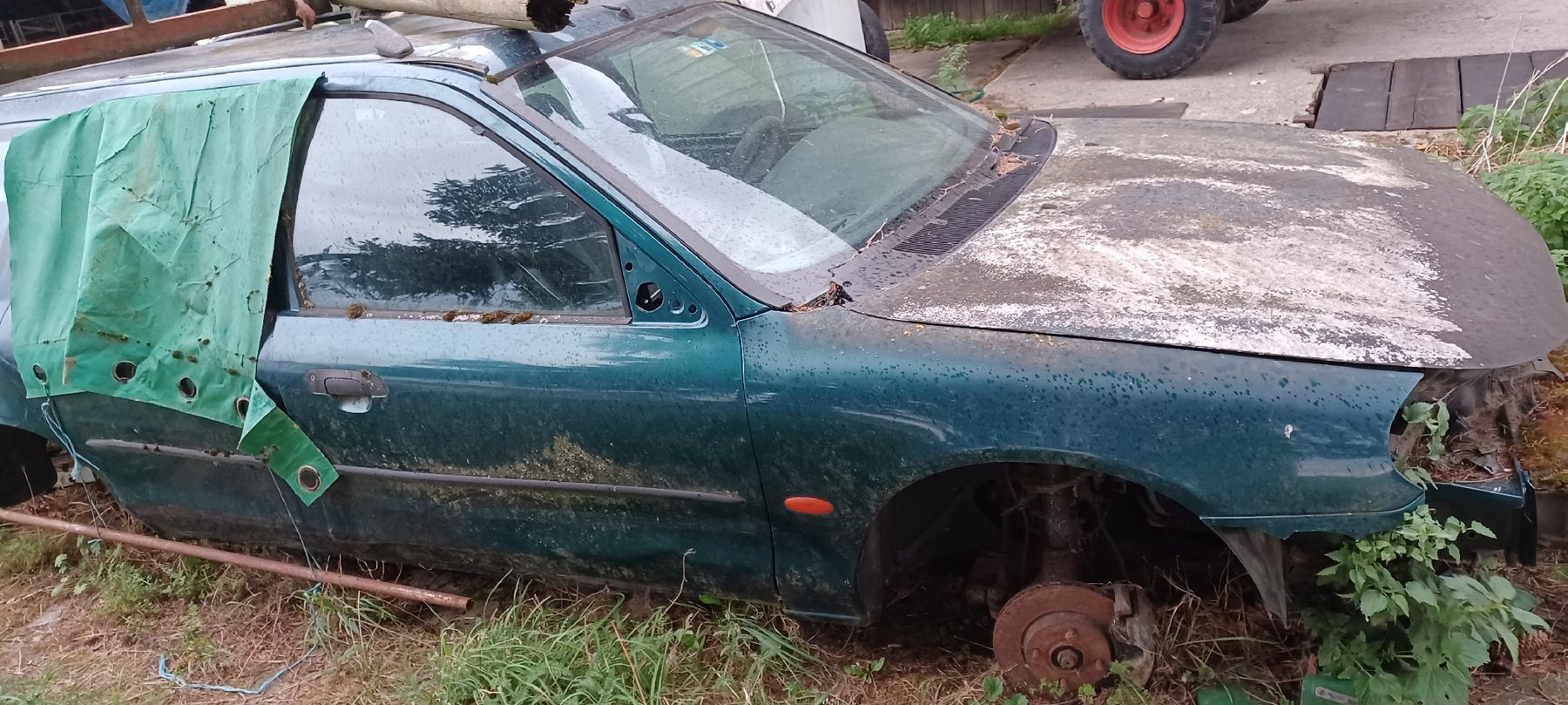 Ford Autos: Ford Mondeo Mk2 – Defekt aus Lommis von DeutzD13006 1