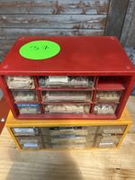 2 Sortiment Boxen Schrauben etc.