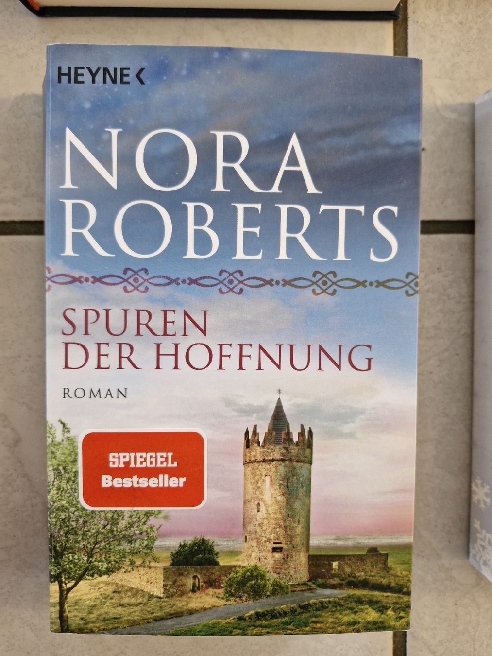 Libri: 6 Nora Roberts Romane Top Zustand – Usato da Frauenfeld venduto da Kasico 5