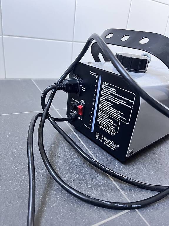 Alle Maschinen: Nebelmaschine Eurolite N-19 – Gebraucht aus Zollikofen von mj123 1
