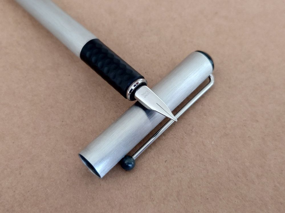 Montblanc turbo fountain outlet pen