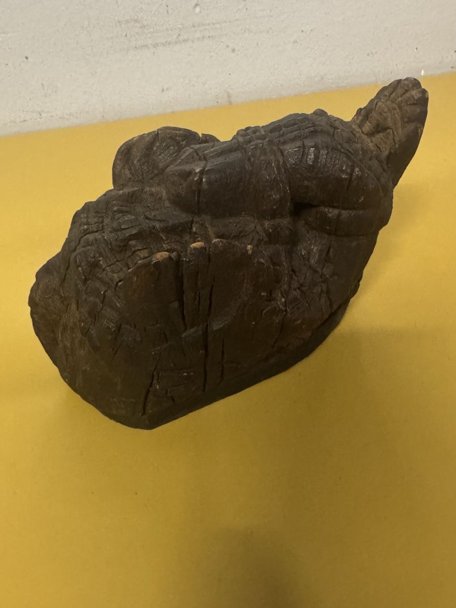 Skulpturen & Statuen: Antike Holz Skulptur  – Gebraucht aus Schlieren von Freundlich02 3