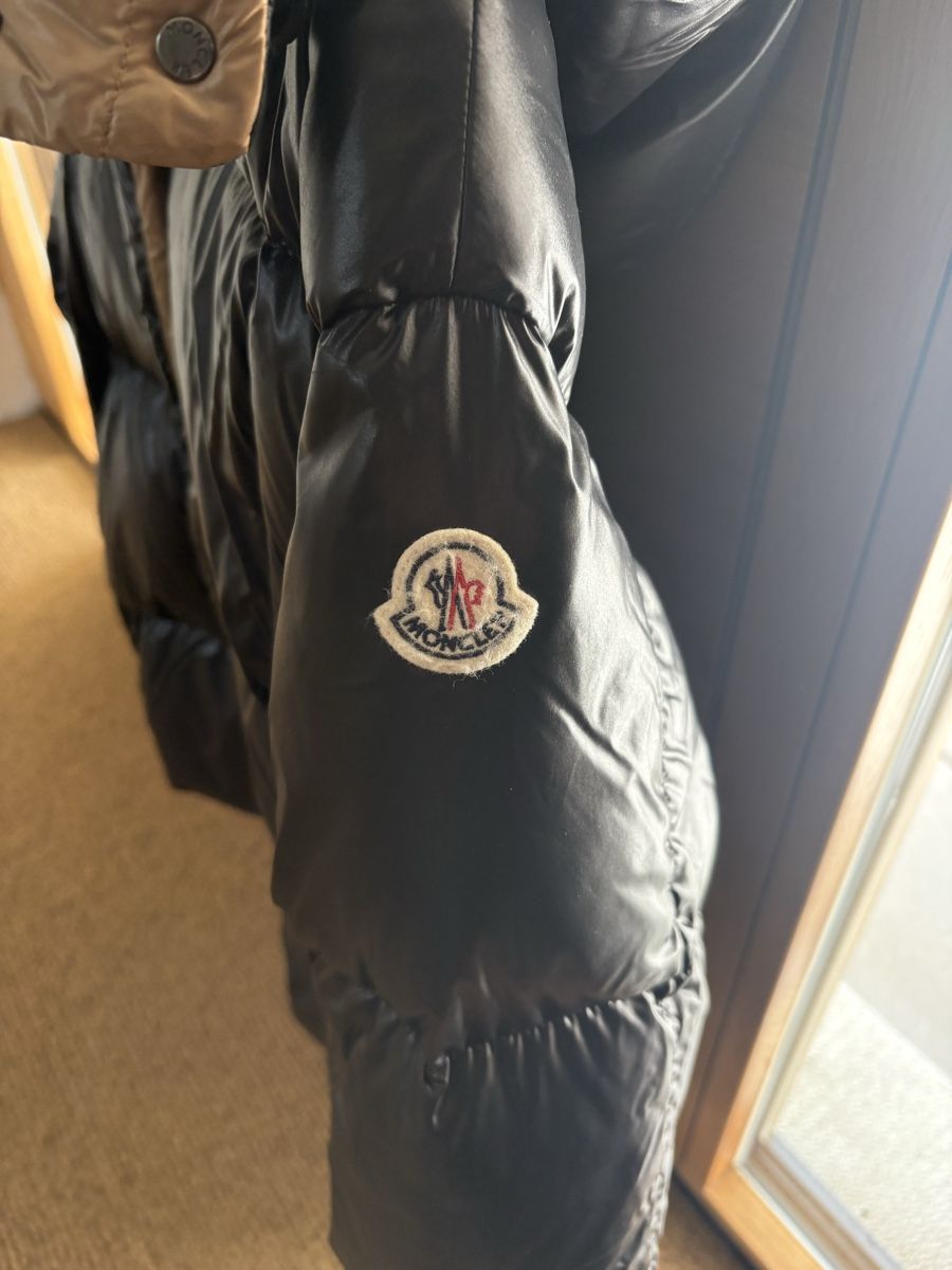 Moncler Giacche: Moncler Down Jacket Black Brown  Size S – Usato da Zuoz venduto da stumholm 1