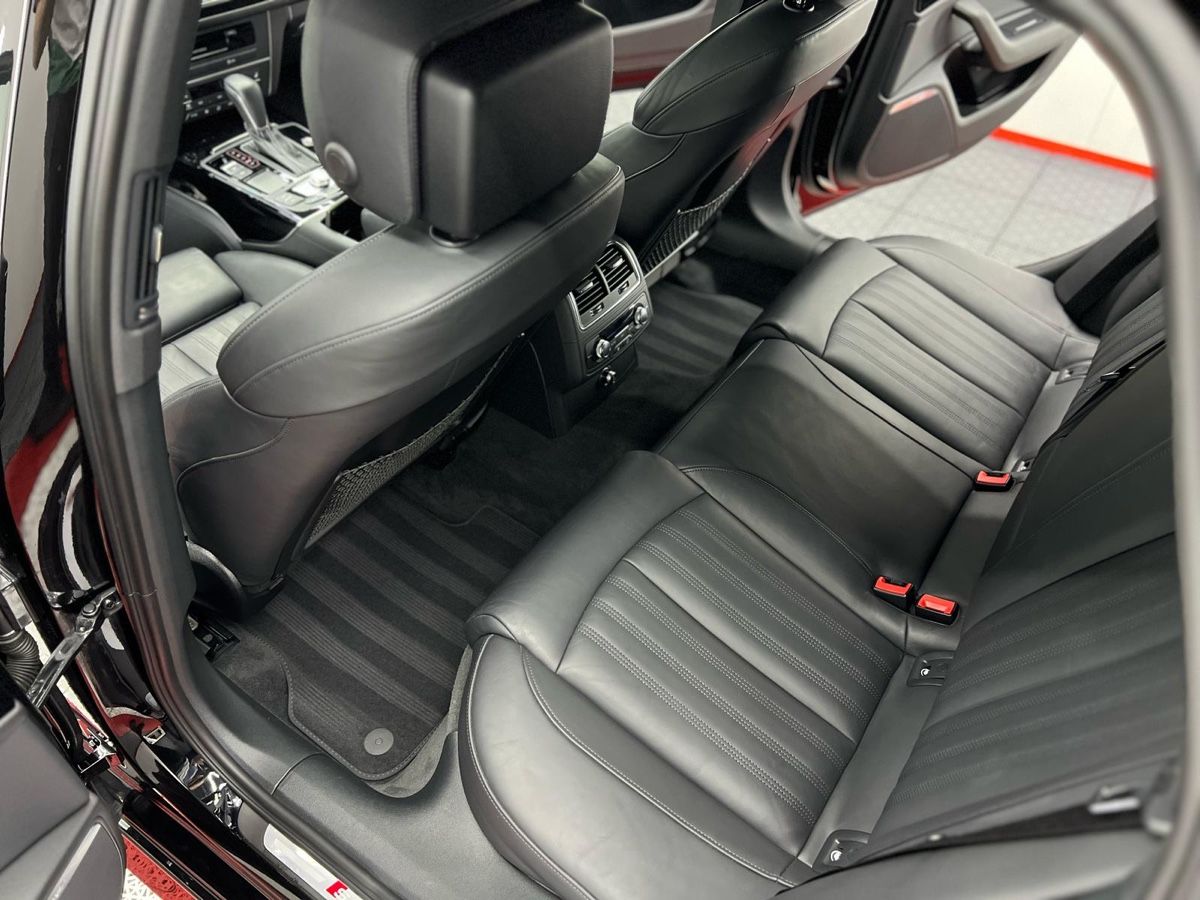Audi Automobili: Audi a6 2.0 TDI Kombi  – Usato da Domat/Ems venduto da bob_j6wg 6
