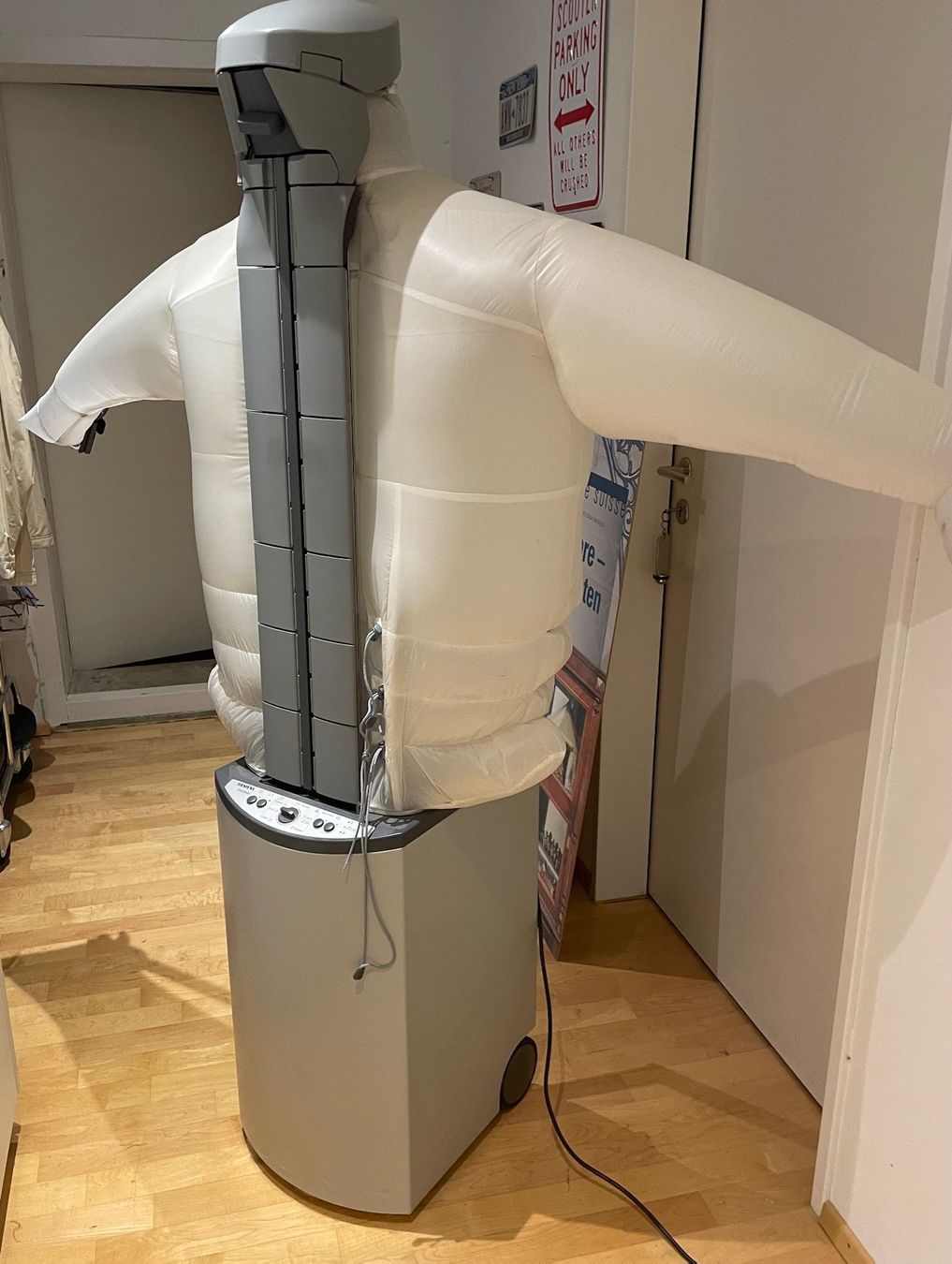 Cleanmaxx Ferri da stiro: Hemdenbügler – Usato da Neerach venduto da suchen02 1
