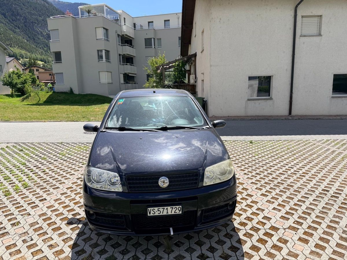 Fiat Automobili: Fiat Punto 1.4 Sporting mit MFK – Usato da St. Niklaus VS venduto da hel_8rgc 1