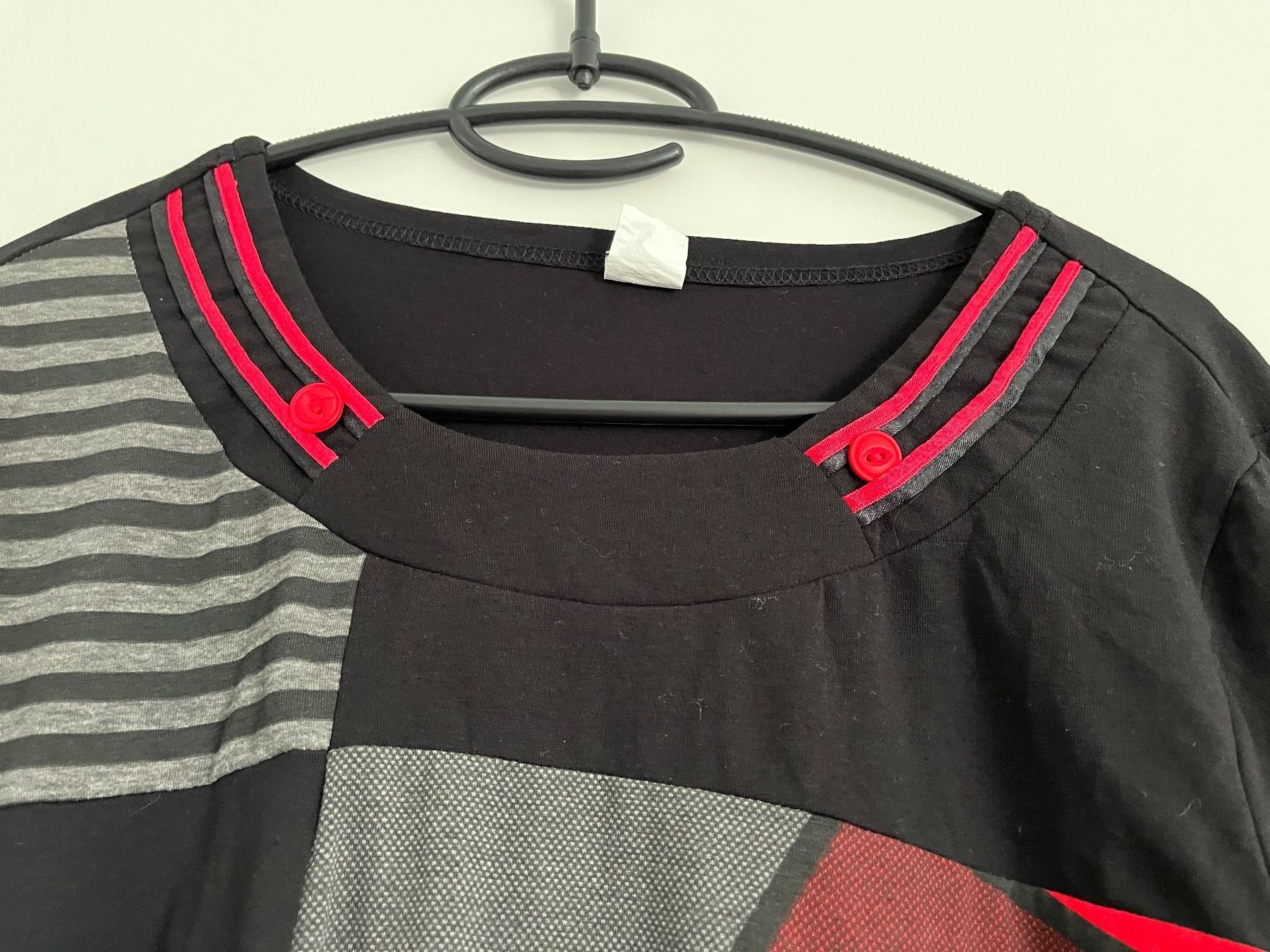 T-shirt: T-Shirt langarm – Nuovo (secondo la descrizione) da Brittnau venduto da Zofigerin 1