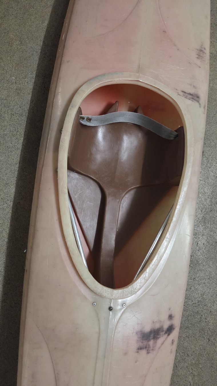 Bateaux: Kayak – D'occasion à Effretikon par mil_8kld 7