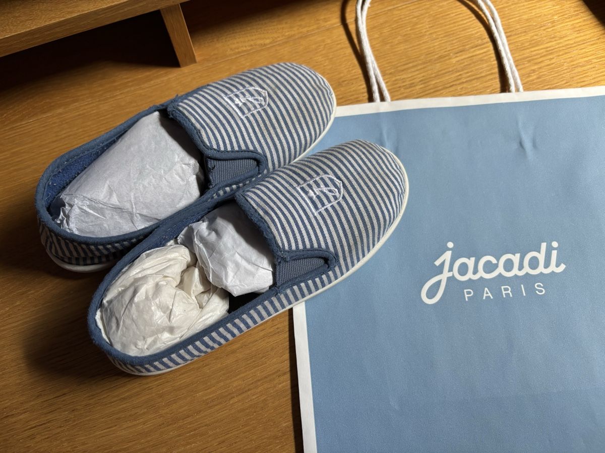 Jacadi Scarpe per ragazzi: Chaussons Jacadi t.30 – Usato da Founex venduto da ari_2gt7