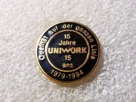 Ansteckpin 82: 15 Jahre Uniwork