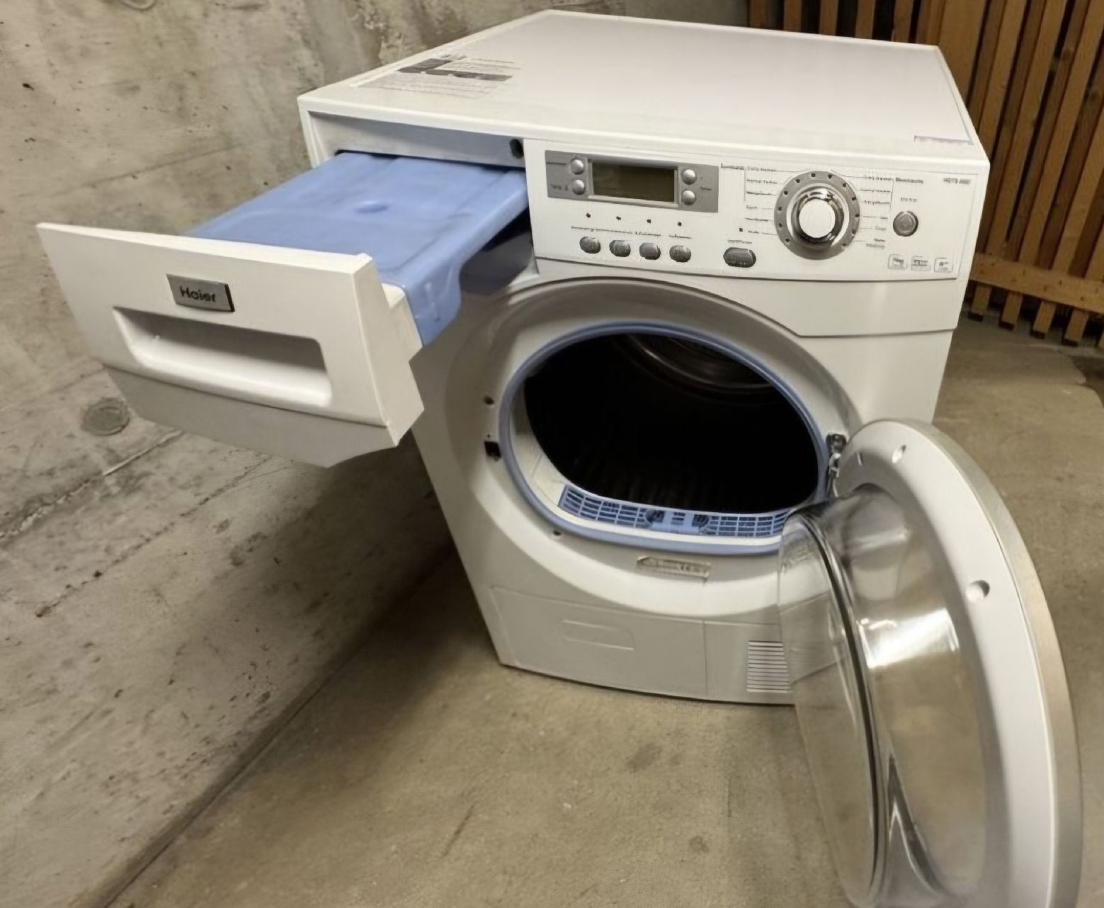 Haier Asciugatrici: Haier Trockner – Difettoso da Laupen ZH venduto da Patrick118 1