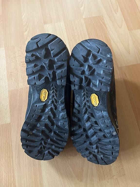 Scarpe da uomo: Wanderschuhe 37 37,5 38 Bergschuhe Scarpa – Usato da Itingen venduto da BorerOnlineShop 1
