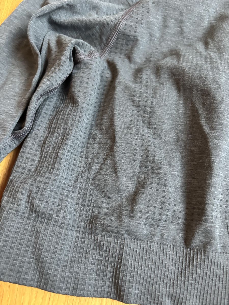 Gymshark Top: Gymshark Sportoberteil – Usato da Buhwil venduto da MartinaMu93 1