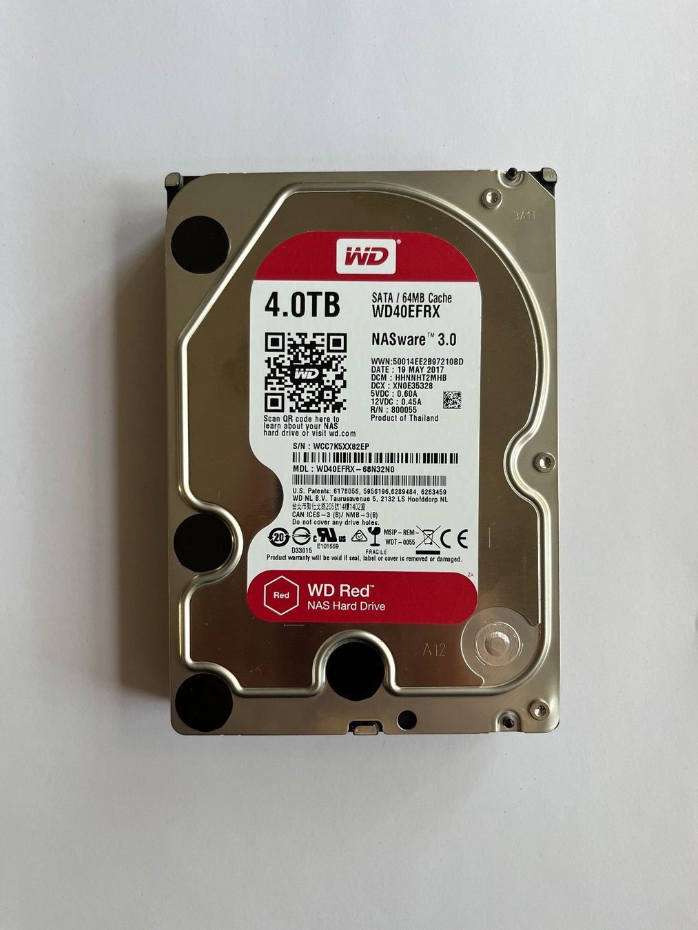 Western Digital Dischi rigidi: WD Red WD40EFRX 4TB NAS Festplatte – Usato da Zürich venduto da ipold