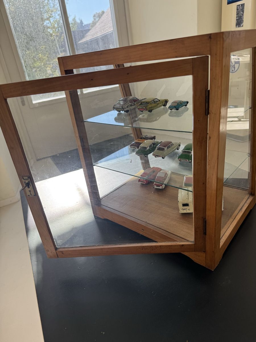 Modellautos: Vitrine mit Modellautos – Gebraucht aus Wald/ZH von spandau723 2