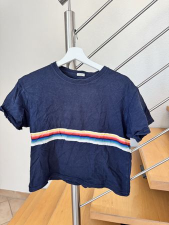 T-shirt motif arc en ciel