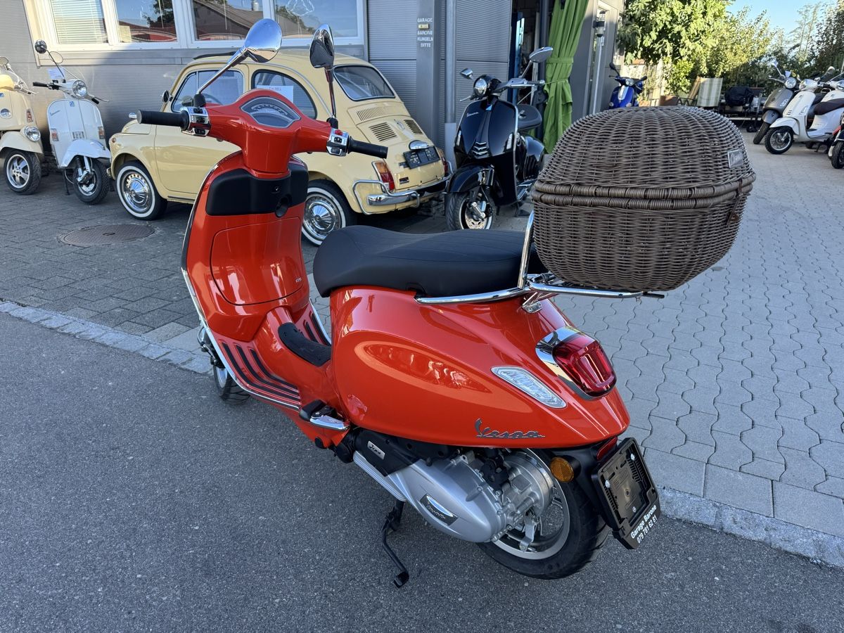Piaggio Strada: Piaggio Vespa Primavera 125 – Usato da Hefenhofen venduto da Garage_Barone 1