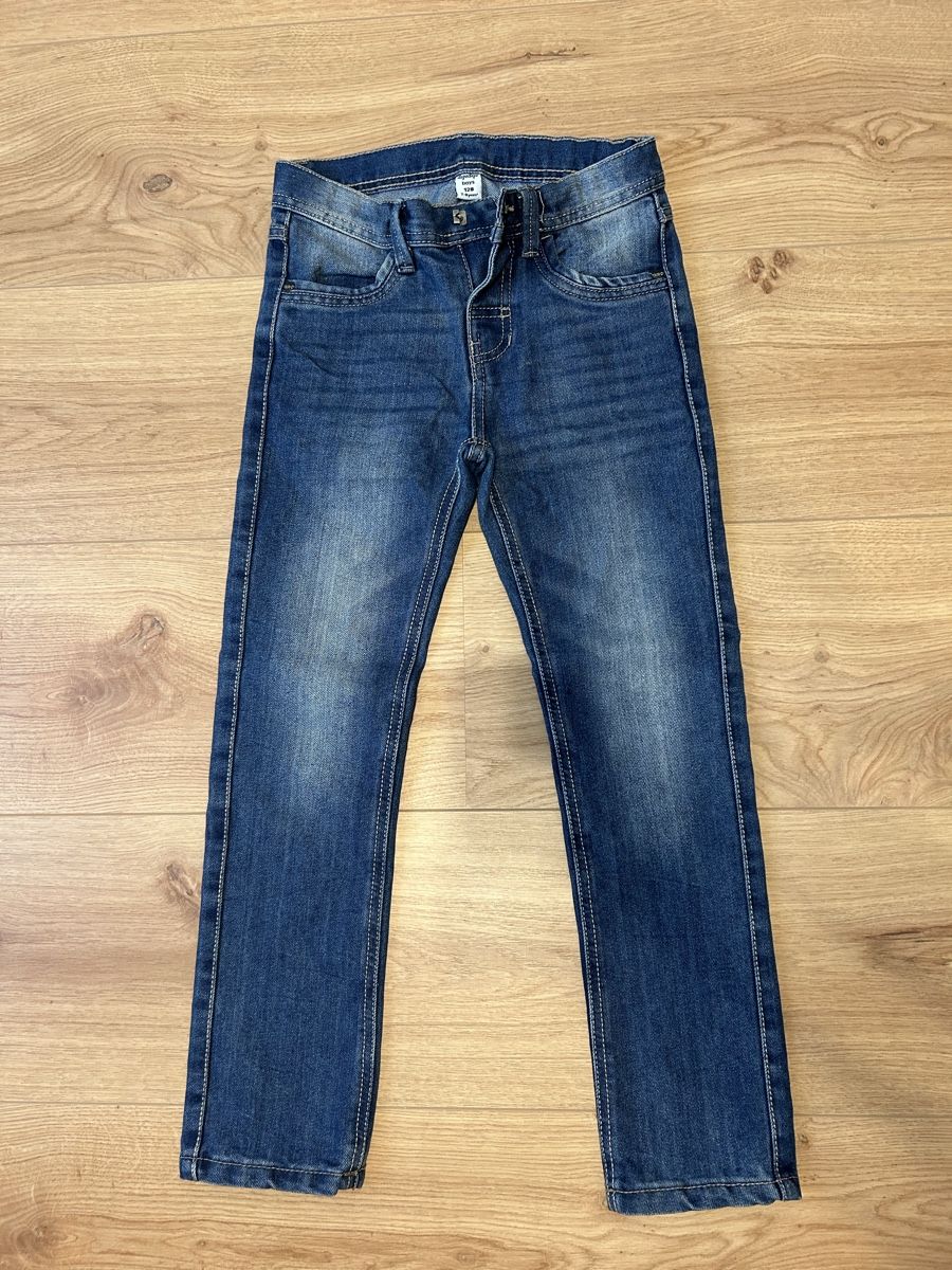 Pantalons: Jeans – Neuf (Voir description) à Schafisheim par MaDaNa_84