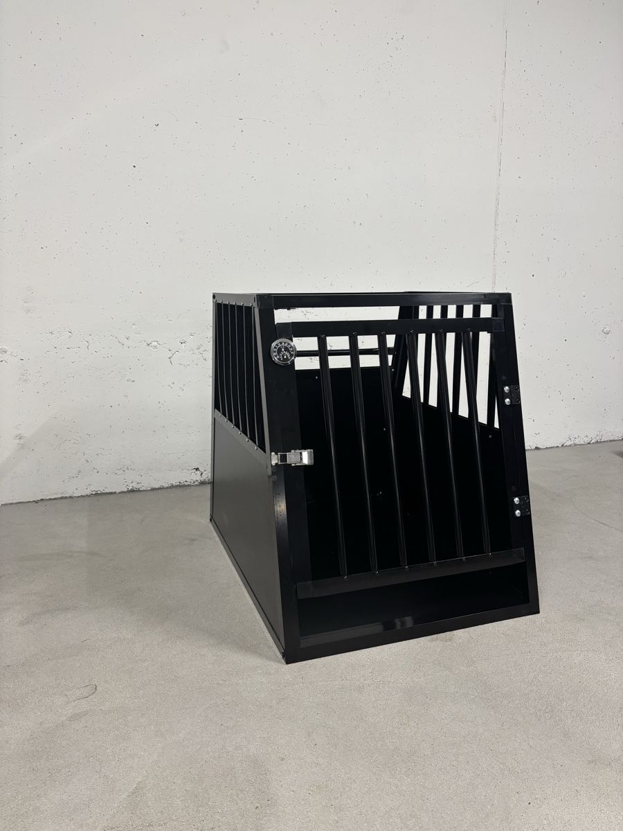 Cages, transport & sécurité: Hundebox – D'occasion à Bäretswil par Wasserrettung 1