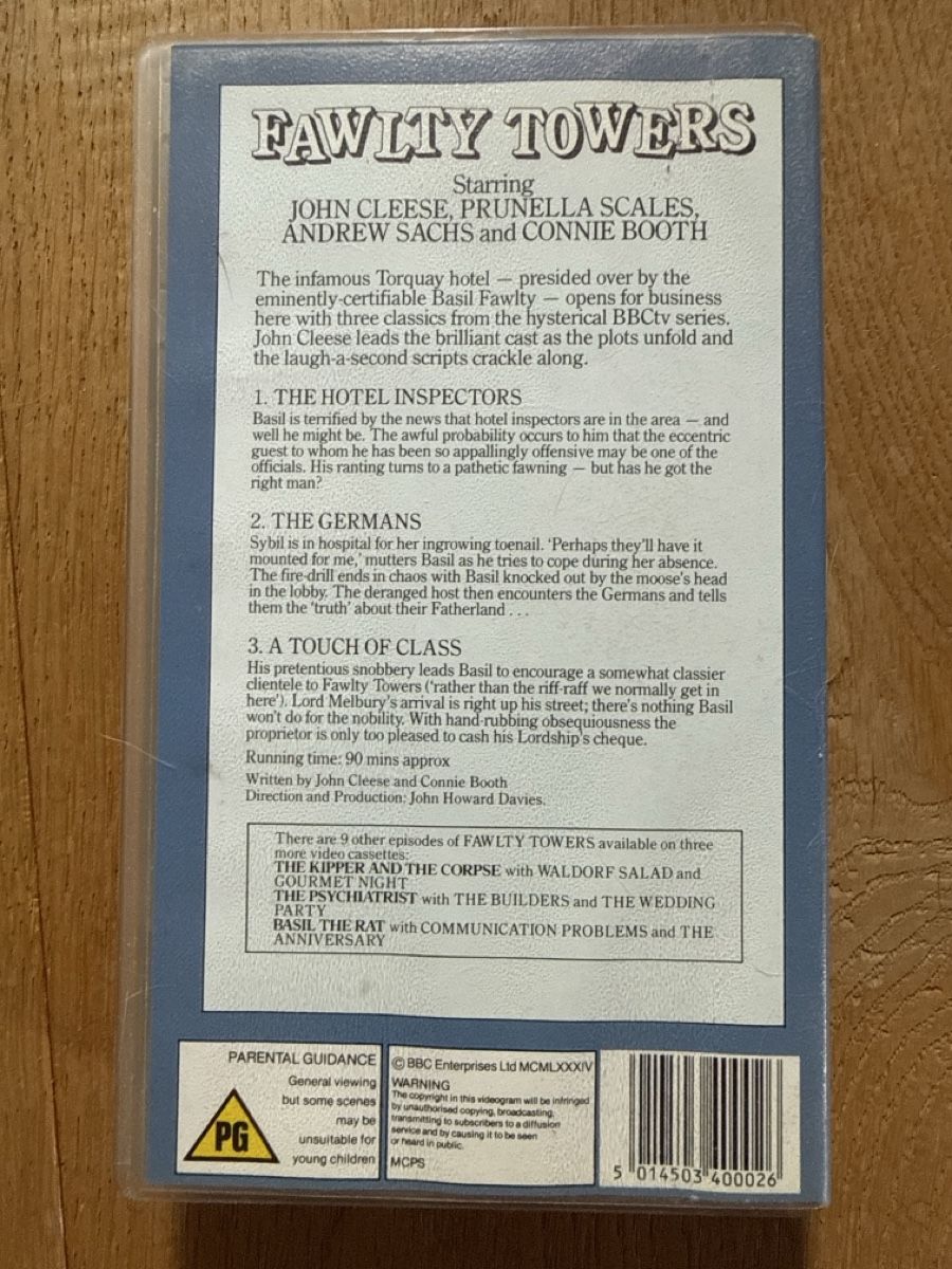 Alle VHS: Fawlty Towers - VHS – Gebraucht aus Suen (St-Martin) von Tildi01 6