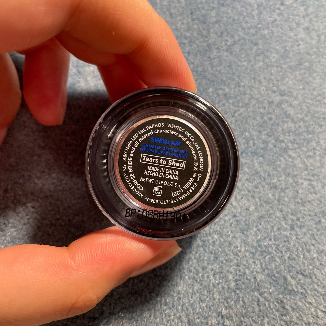 Make-up: NEU/RAR: Sheglam x Corpse Bride Ghostly Glitter Eyeshadow 2 – Nuovo e nell'imballaggio originale da Bellach venduto da Dreamer2501 3