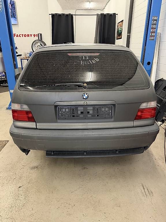 Alle Autoersatzteile: BMW e36 Teile ( Teileverwertung )  – Gebraucht aus Münchwilen AG von Vinnis 2