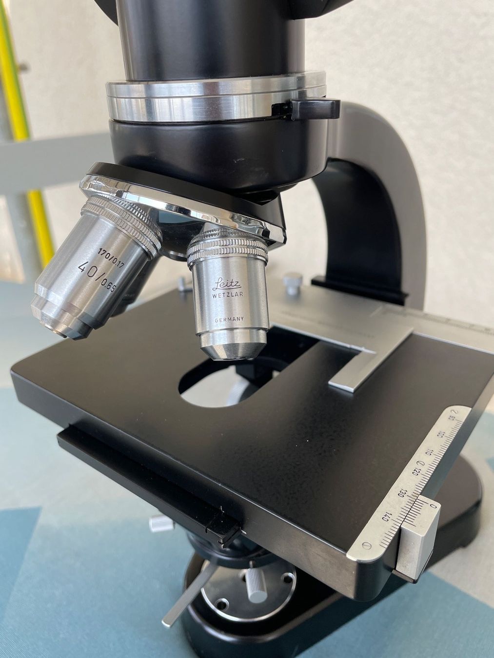 Leitz Microscopi: Leitz Stereo Mikroskop Museumsreif – Usato da Zürich venduto da Dmbz 5