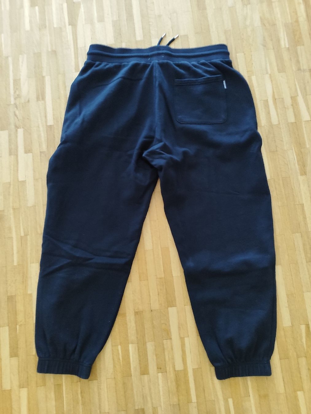 Pantaloni: Bas de survêtement  – Usato da Ursy venduto da Sebastien-85 1