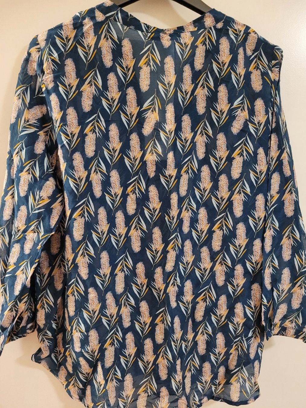 Nile Blusen: nile bluse neu gr. S, seide/ baumwolle – Neu und originalverpackt aus Urdorf von Mico.I 1