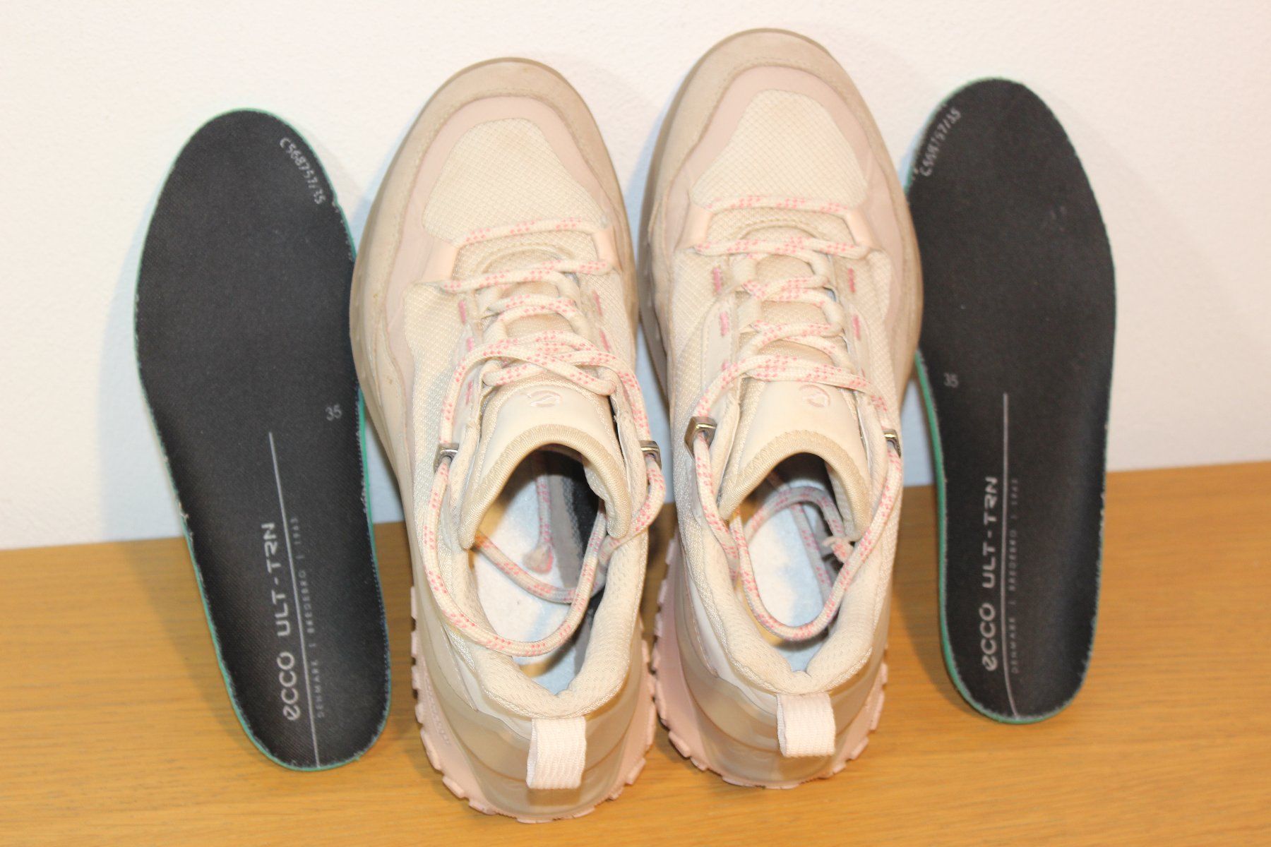 Scarpe per ragazze: Ecco Sneakers, Gr. 35 – Usato da Basel venduto da Mila_Graf 9