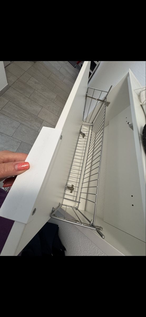 Pfister Porte manteau: Schuhschrank – Neuf (Voir description) à Bürglen UR par Taucherin1982 2