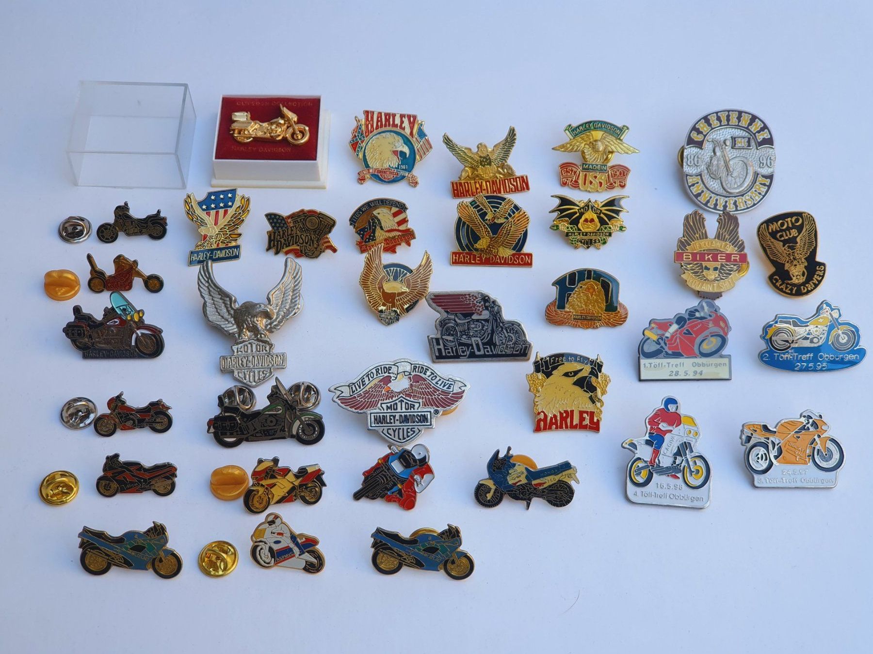 Harley-Davidson Placchette & Badge: Harley Davidson Motorrad Töff Anstecker Pin – Usato da Stans venduto da Way 1